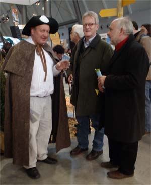 CMT_2012-2